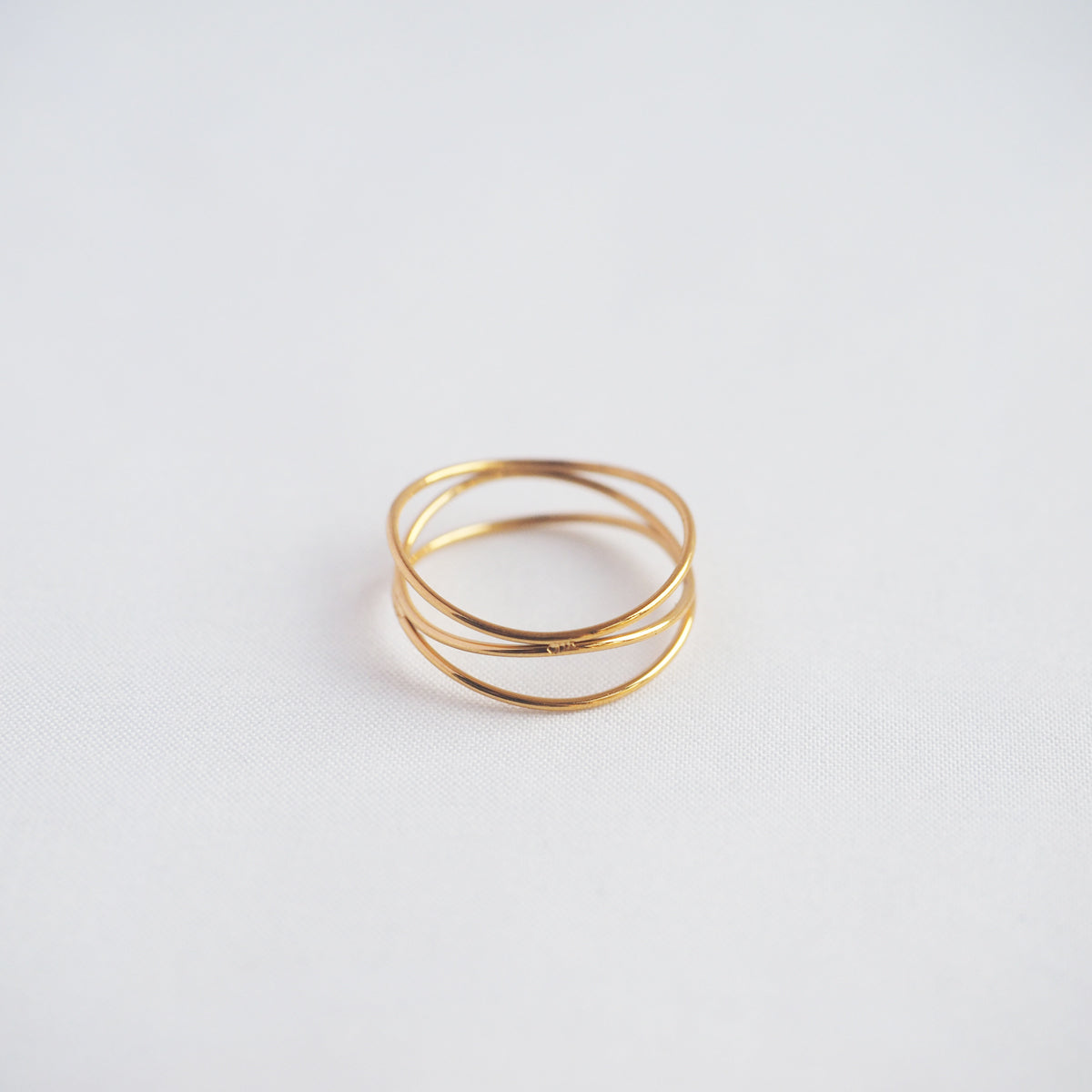 Bette Line Ring