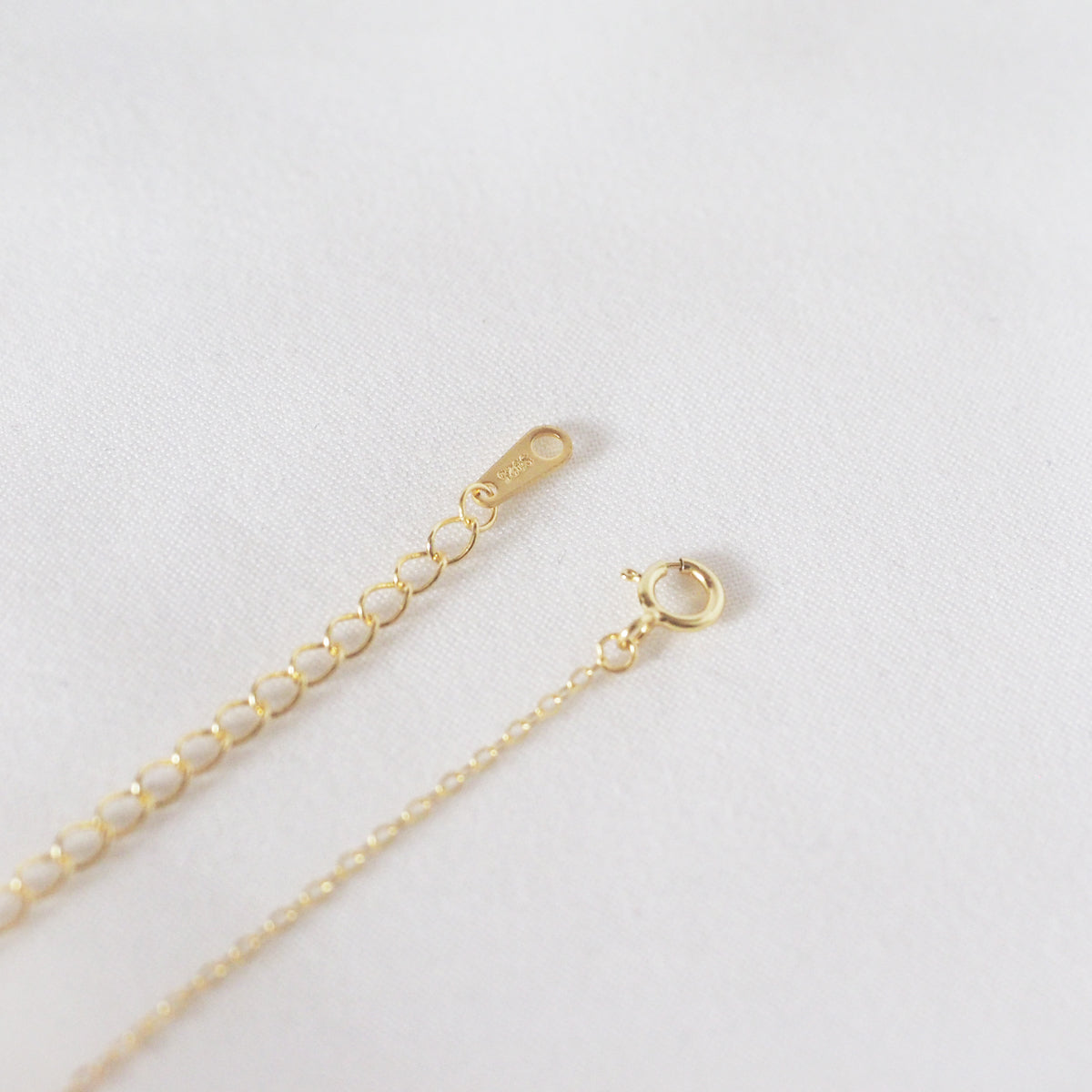Pensee Drop Stick Necklace - éclater jewellery