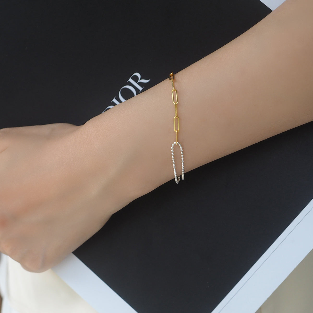 Jozsa Mixed-tone Bracelet