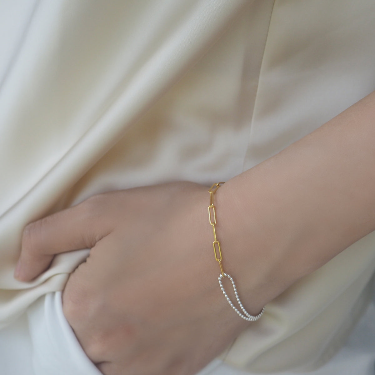 Jozsa Mixed-tone Bracelet