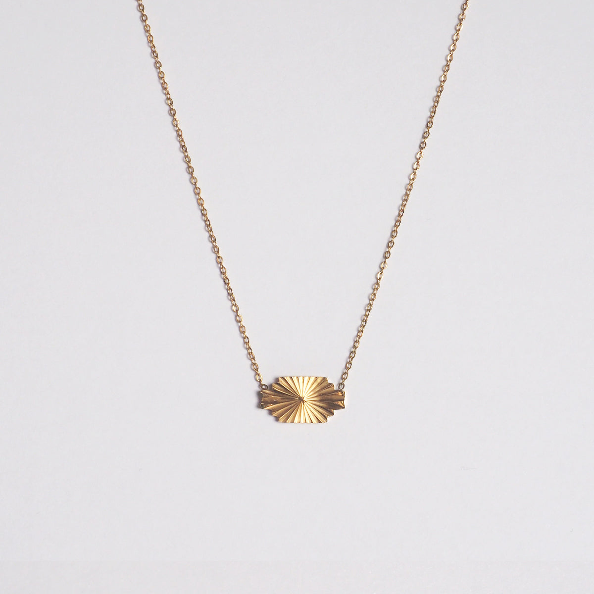 Reze Tag Necklace - éclater jewellery