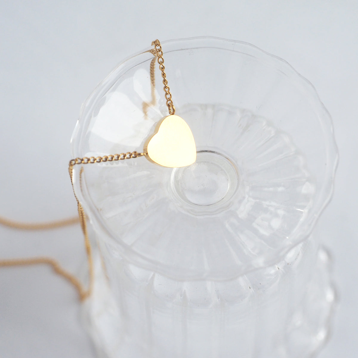 Shell Heart Necklace - éclater jewellery