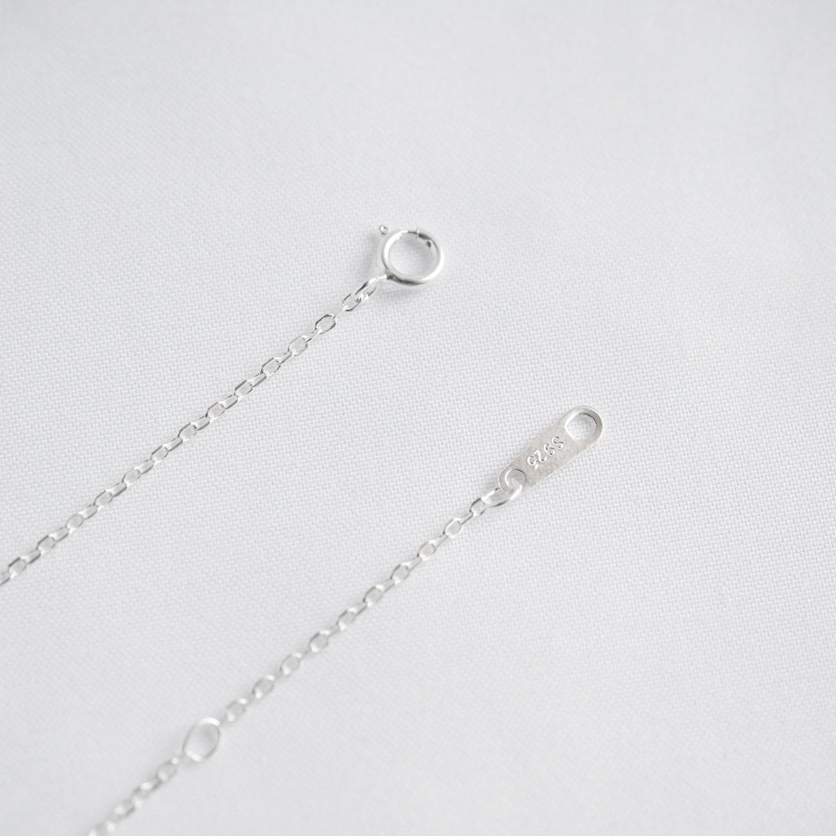 Flori Waterdrop Necklace - éclater jewellery
