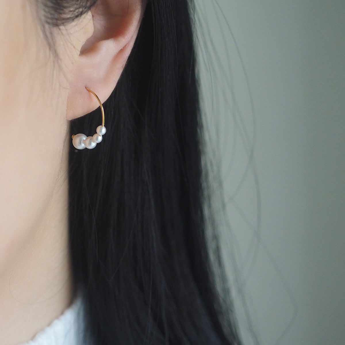 Destine Pearls Earrings