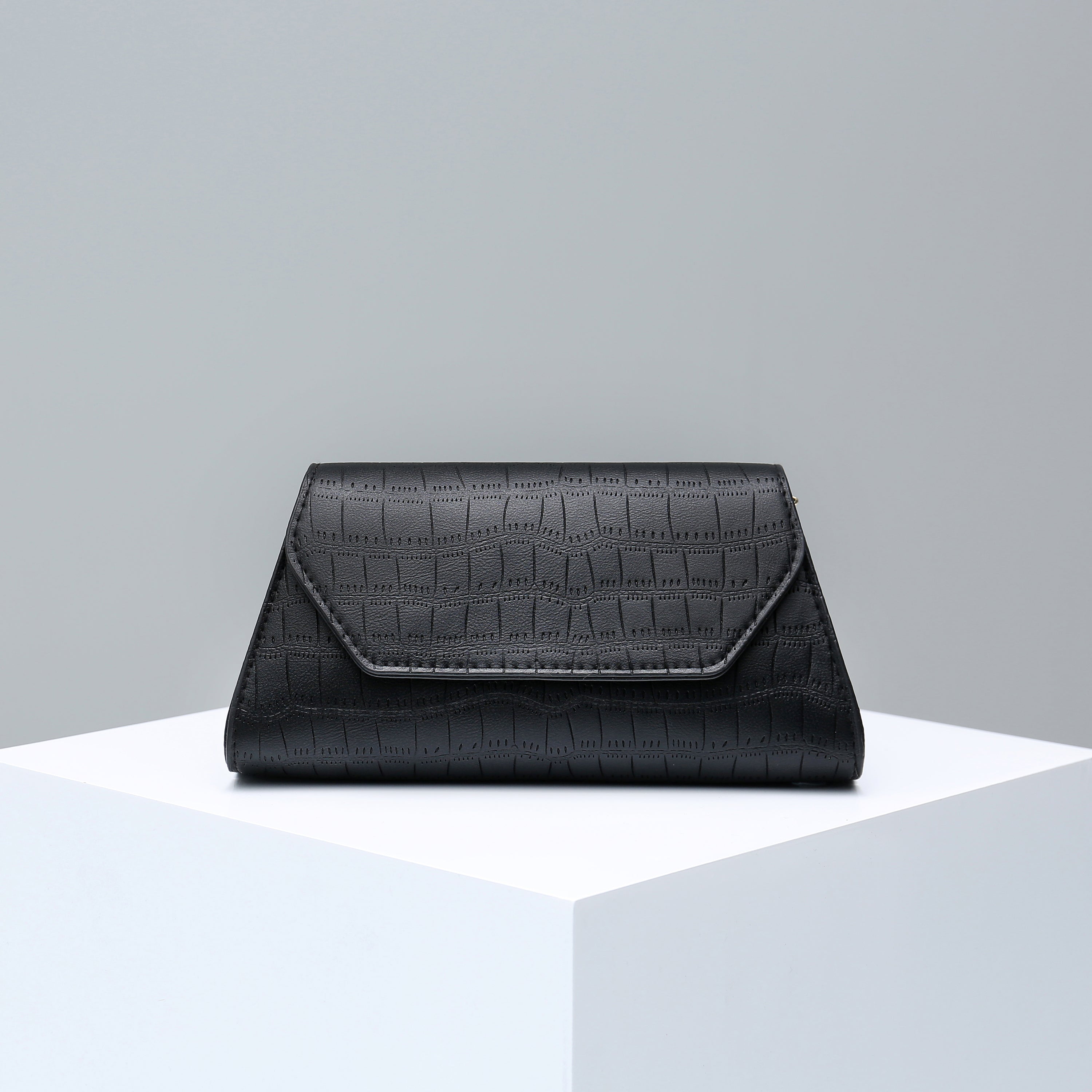 Croc-Embossed Baguette Bag - Black