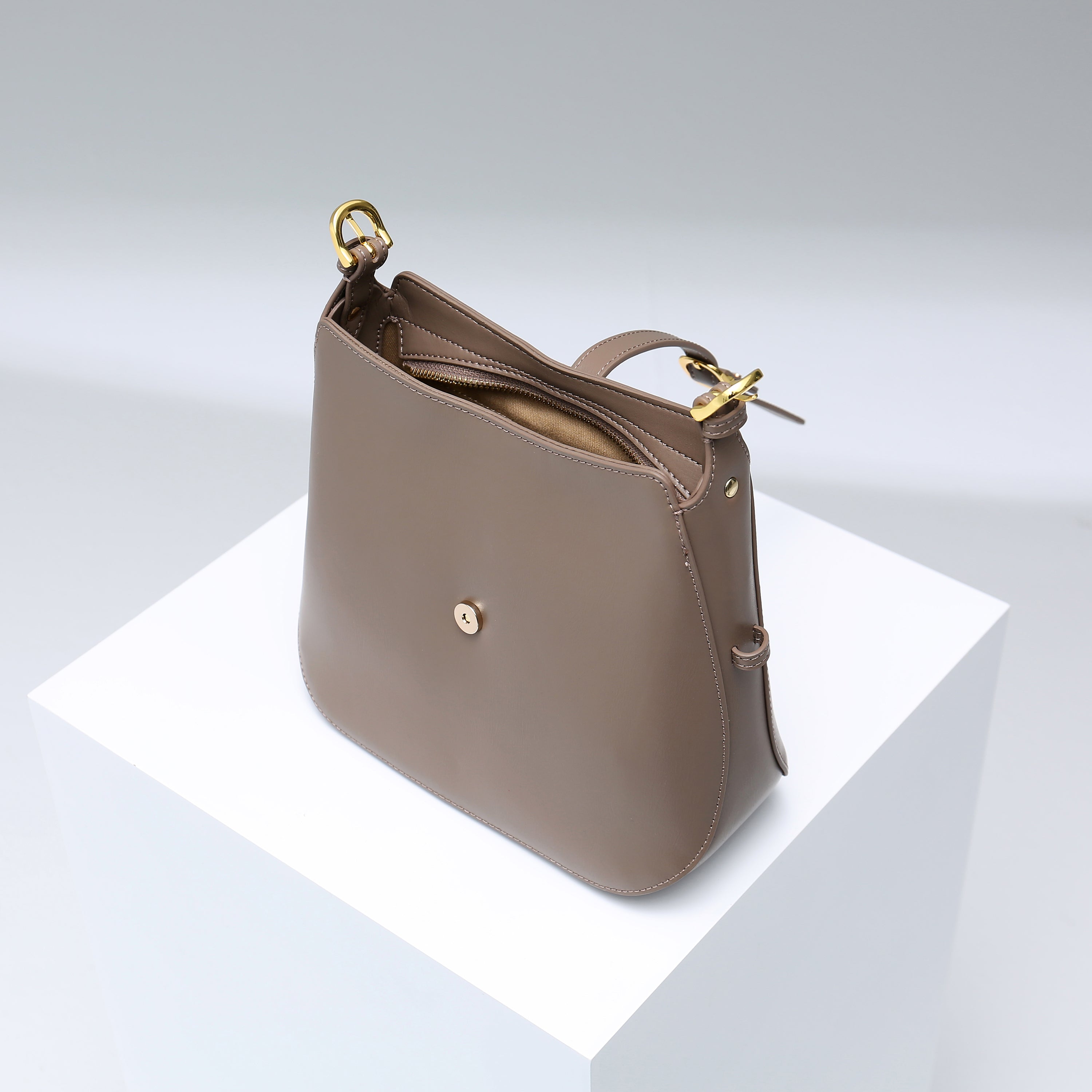 Belty Shoulder Bag - Black