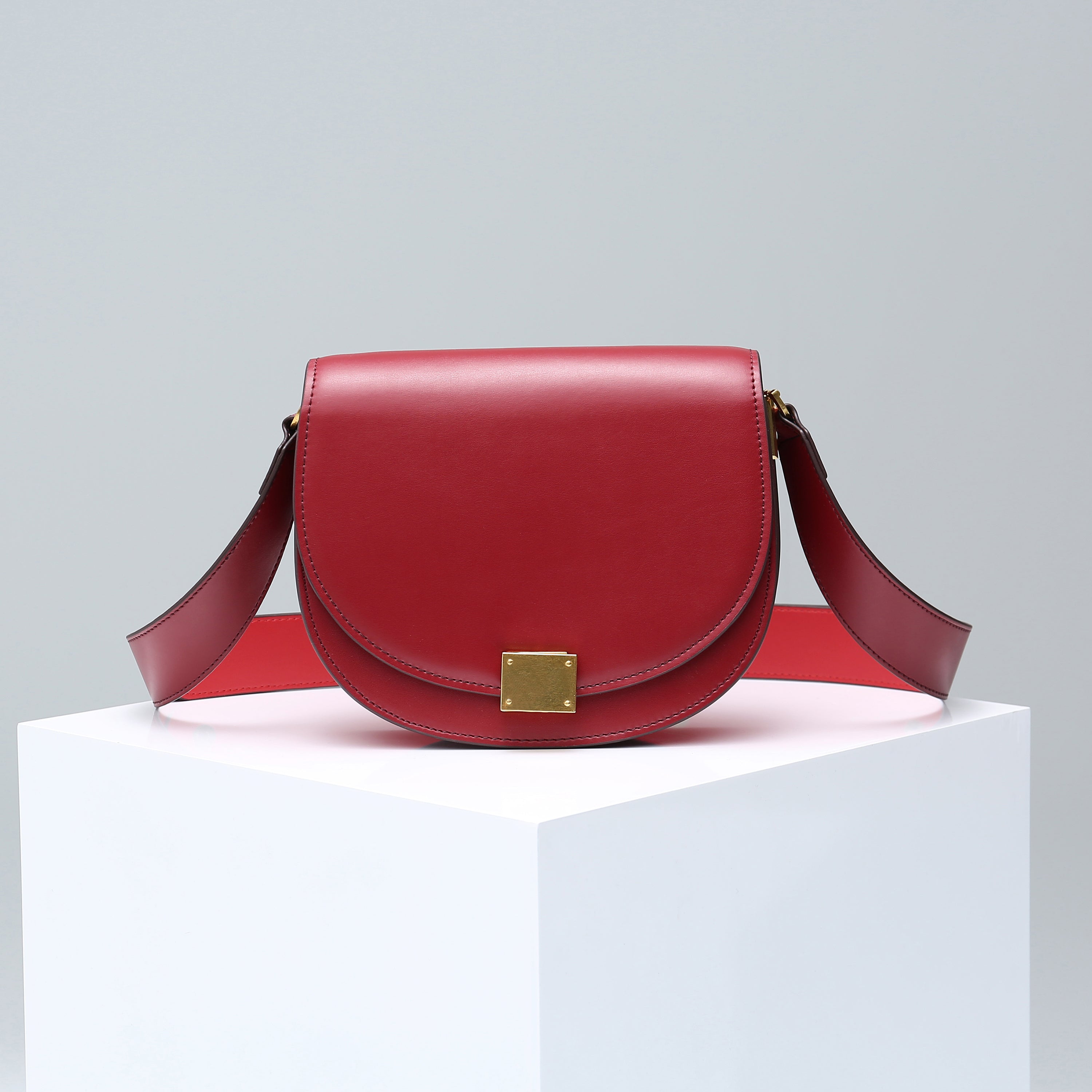Lola Besace Bag - Red