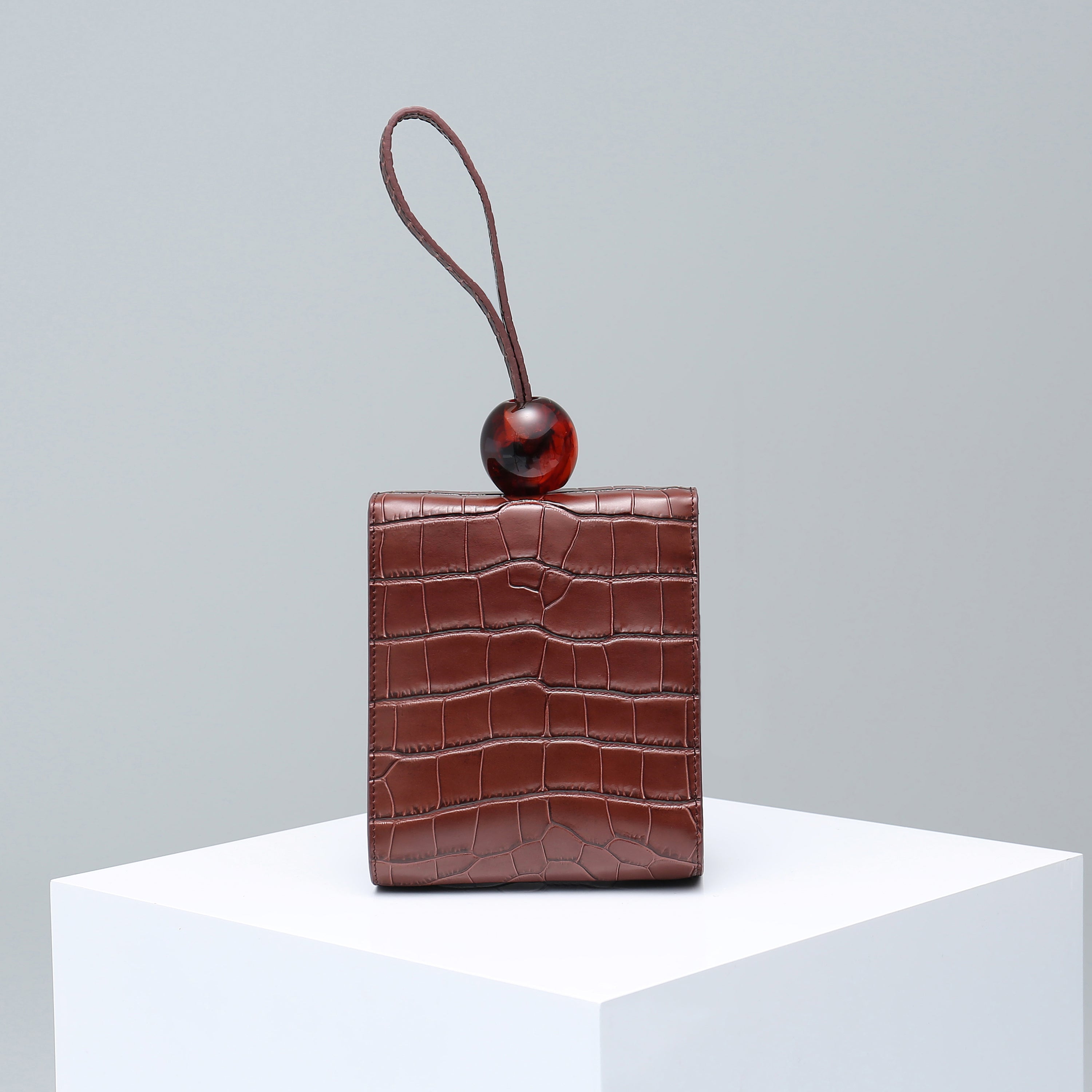 Ball Croc-Effect Leather Tote - Black - éclater jewellery