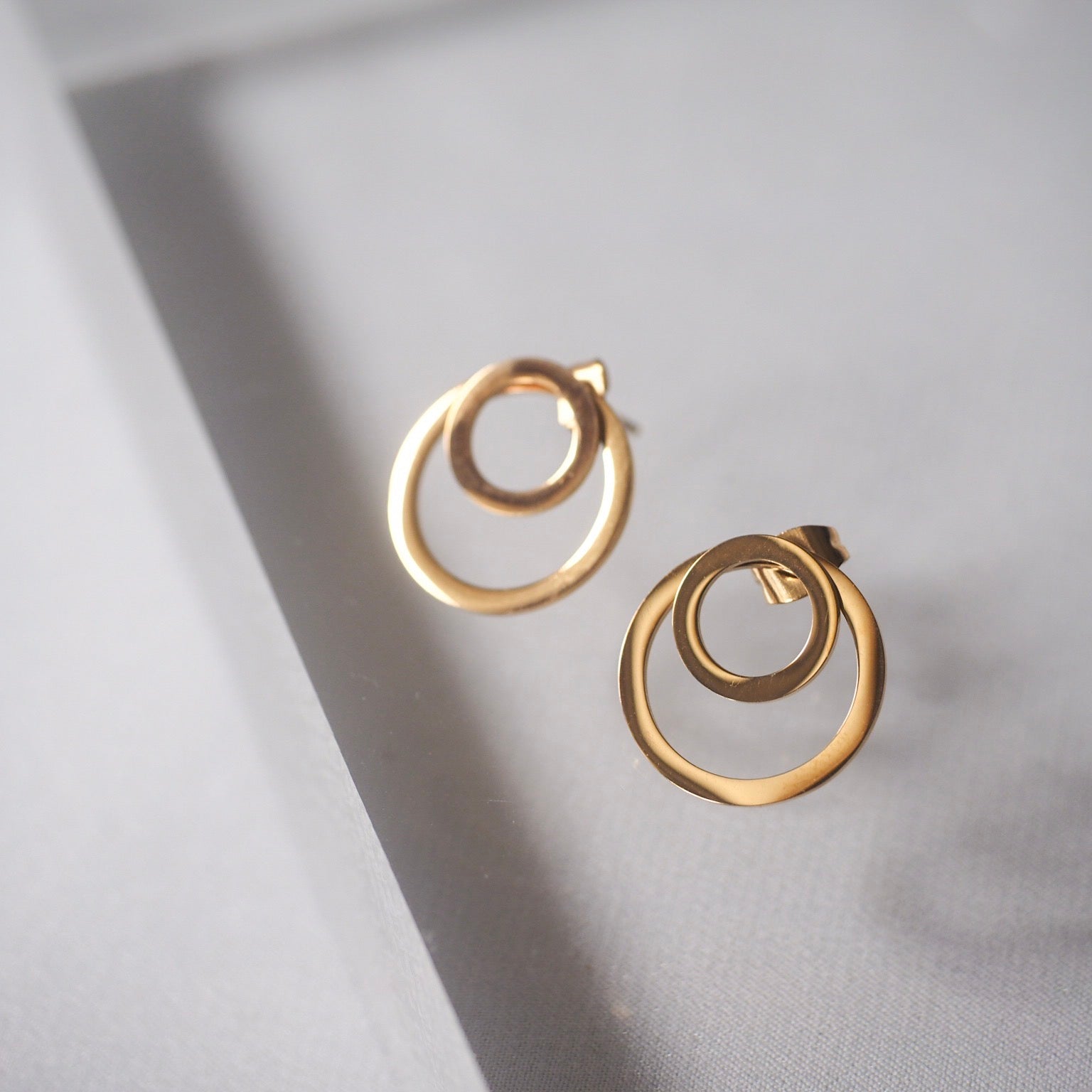 Sachi Layer Hoops Earrings