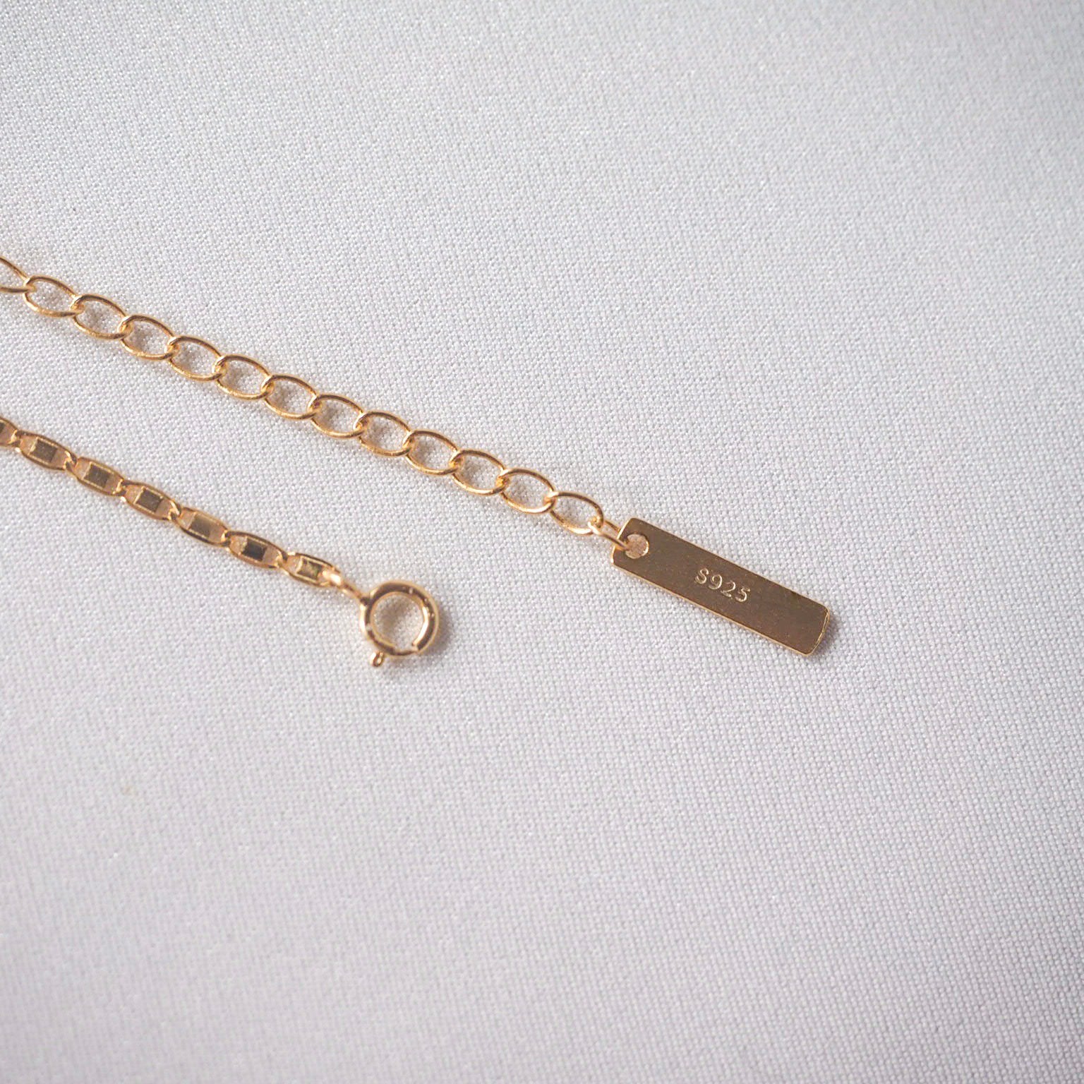 Cale Choker Necklace