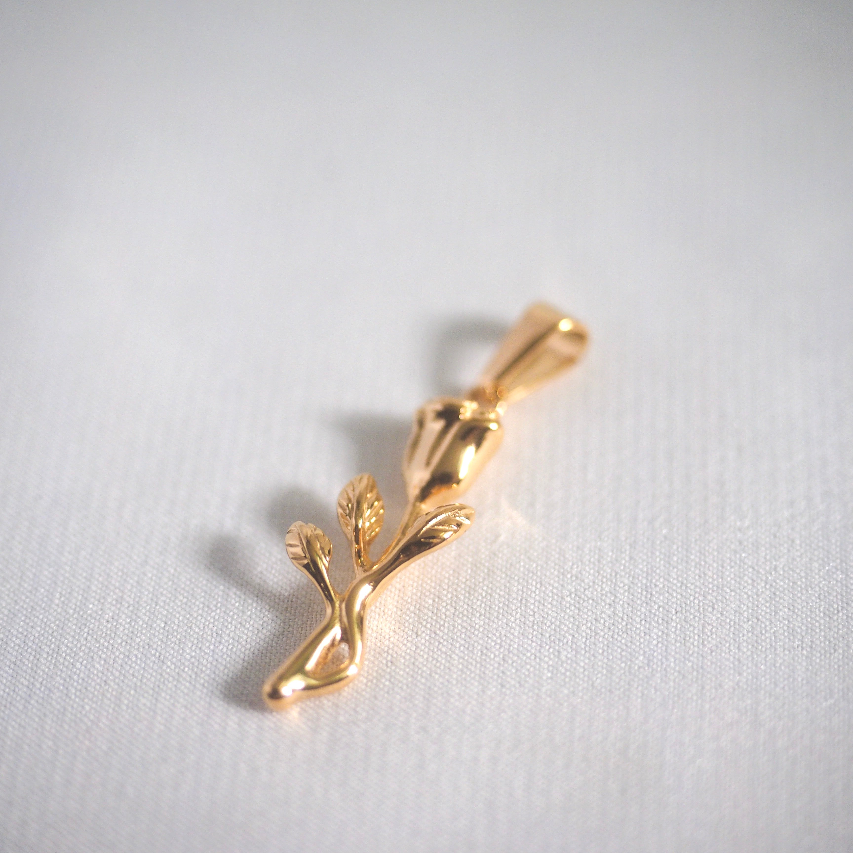 Rose Pendant
