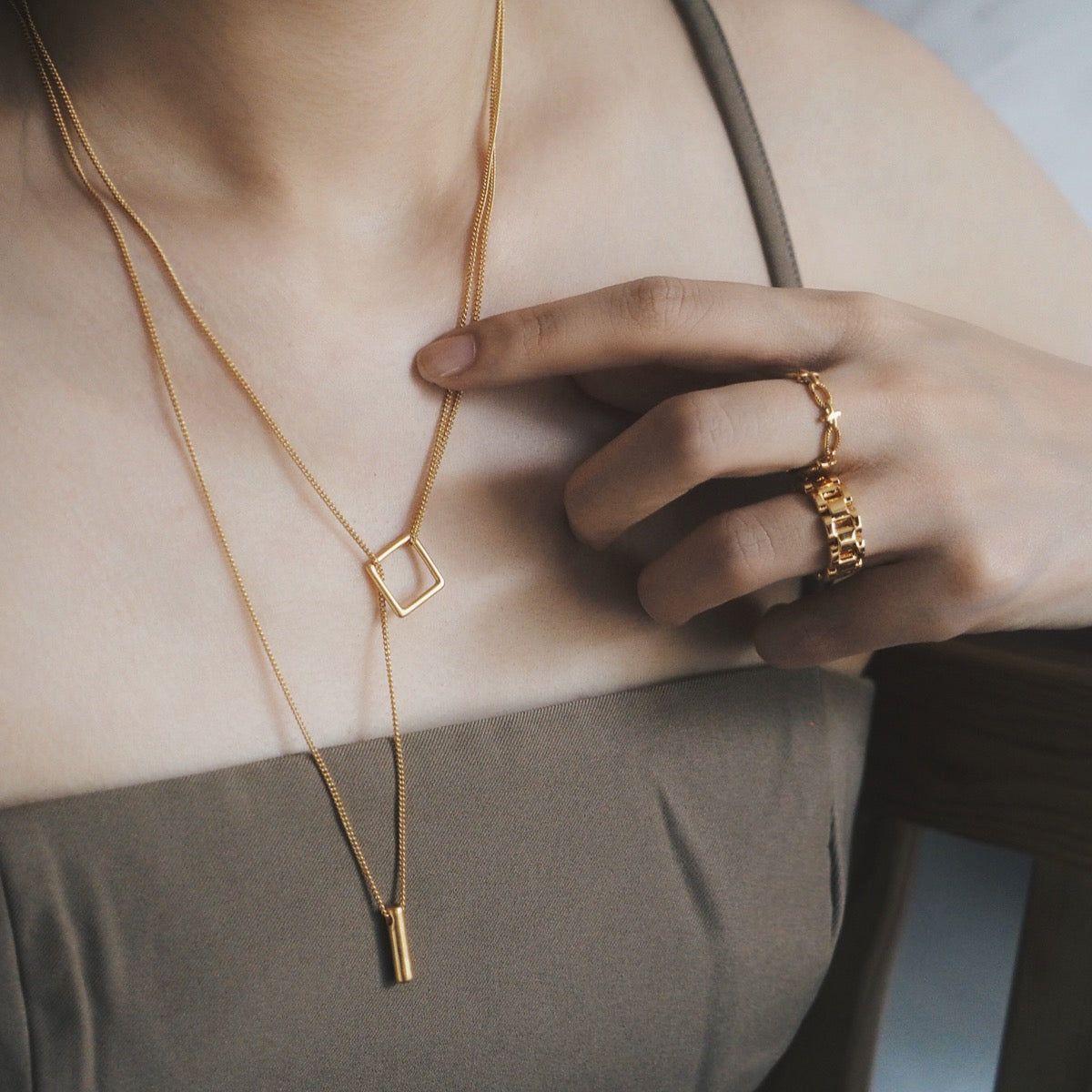 Zara Geo Necklace - éclater jewellery