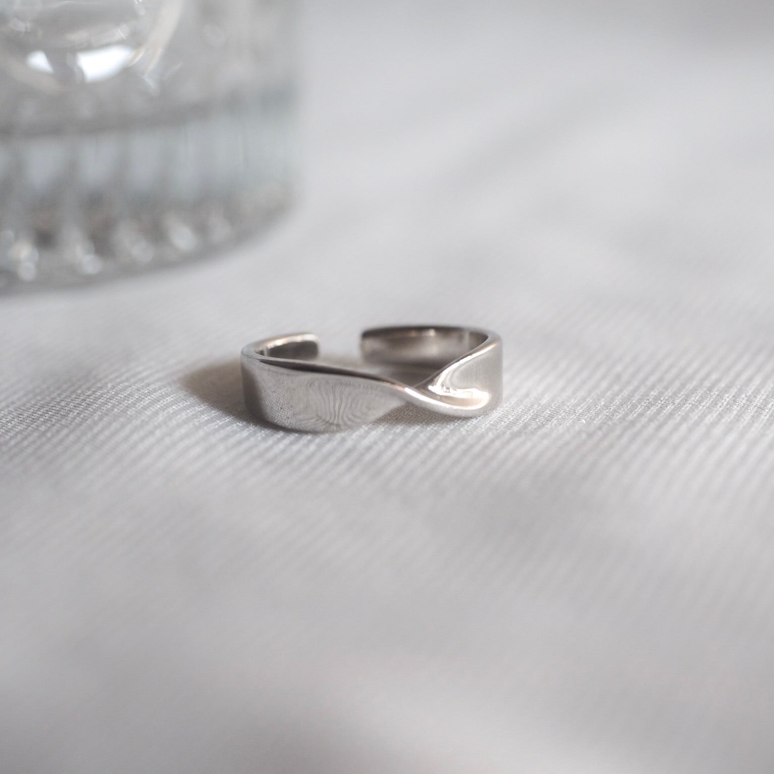 Rali Twisted Silver Ring - éclater jewellery