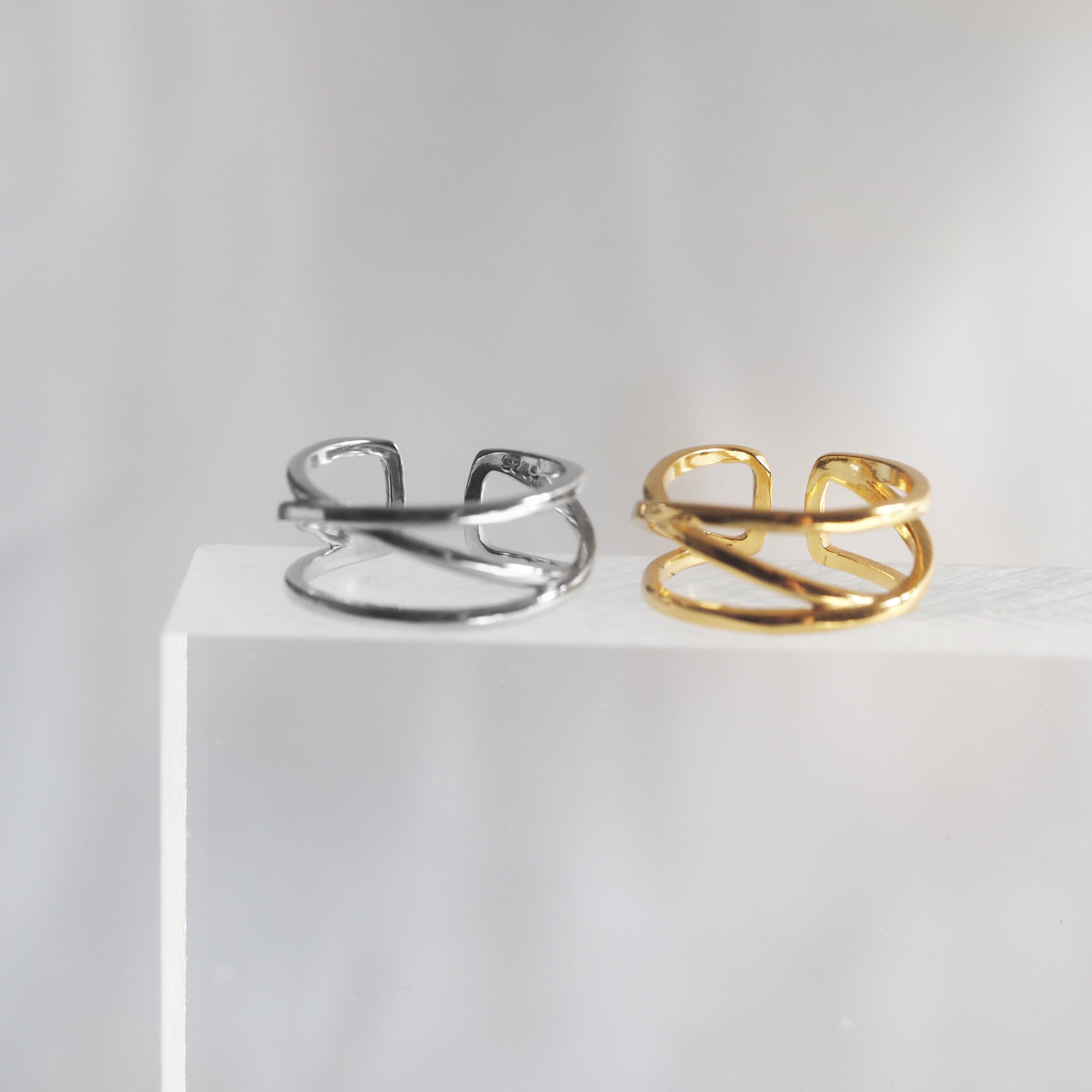 Aurora Cross Ring - éclater jewellery
