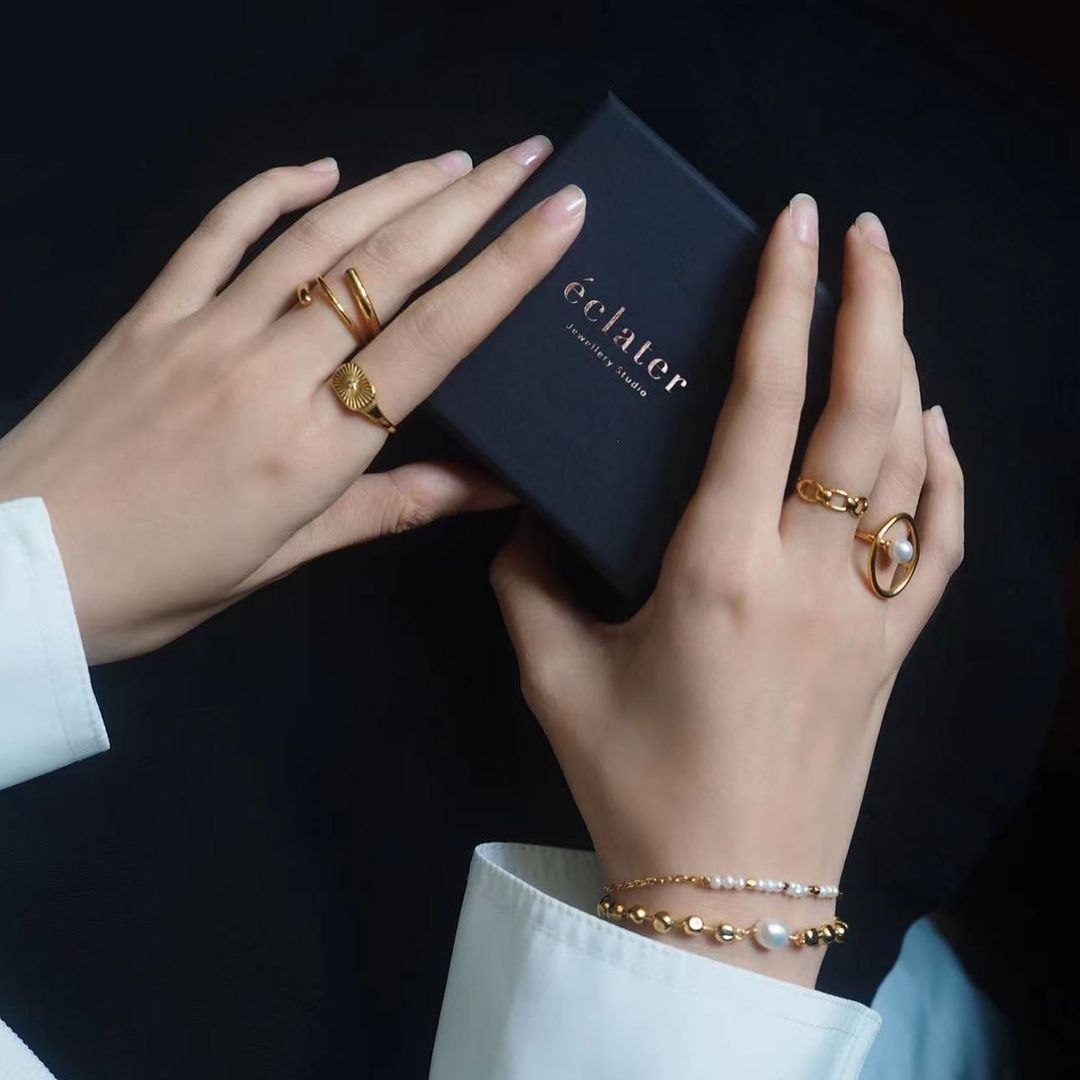 OUR PACKAGING - Packaged to Impress - éclater jewellery