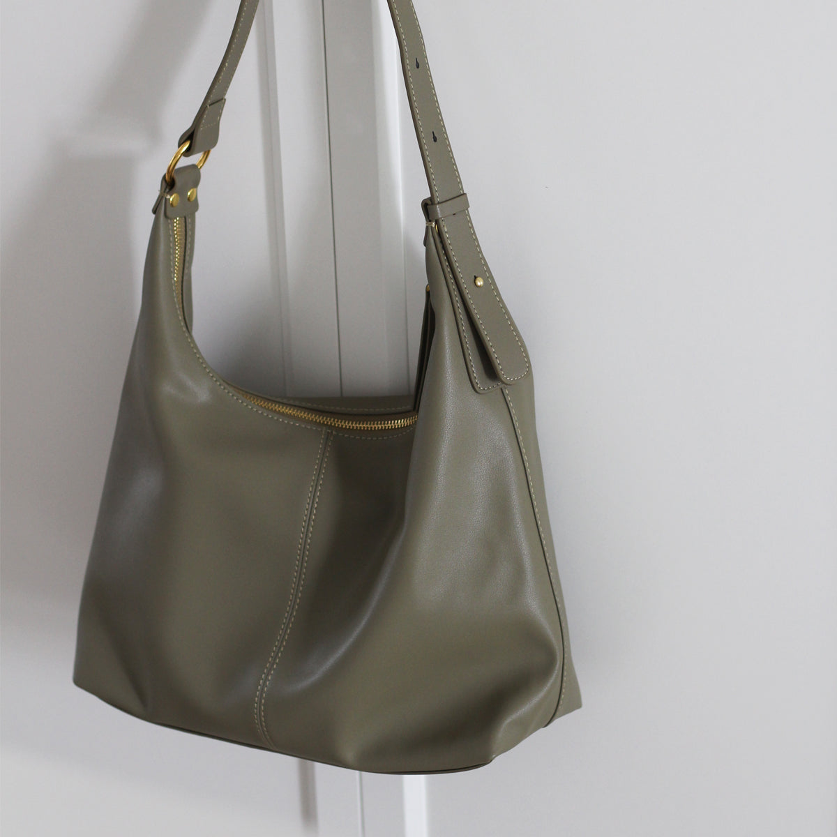 Natalie Leather Tote Bag - Pistachio