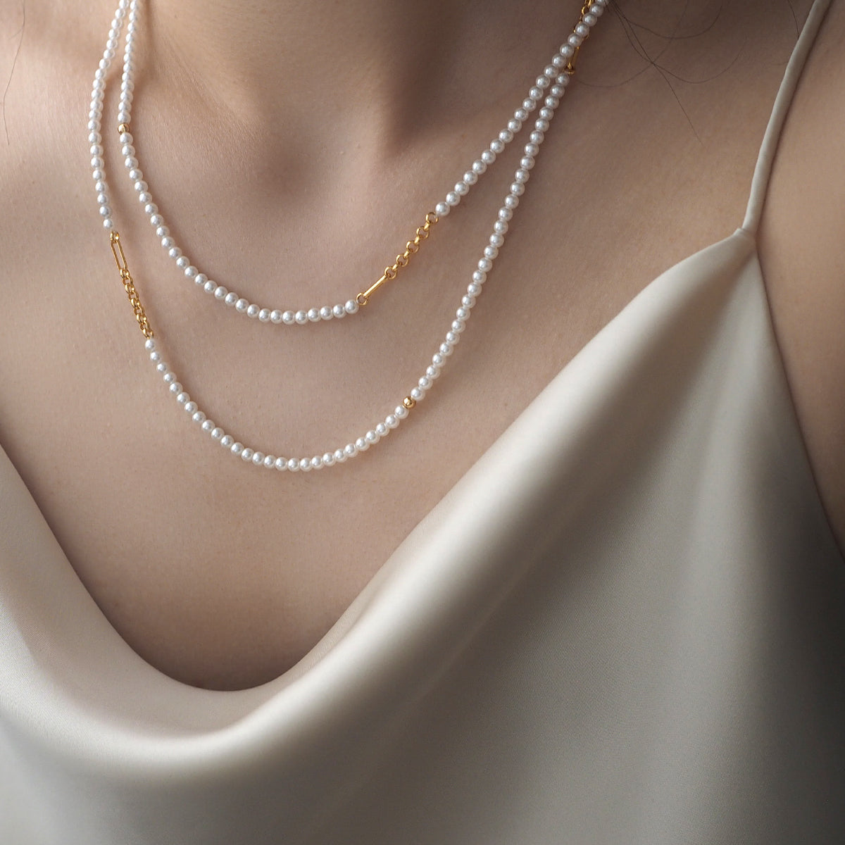 Liby Pearls Necklace