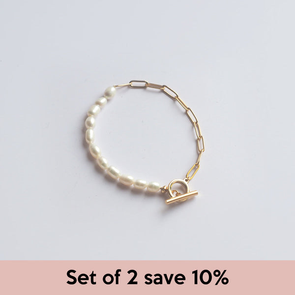 [Set of 2] Pearls T-bar Gold Tone Bracelet