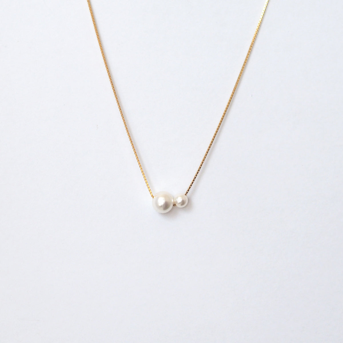 Double Pearls Necklace