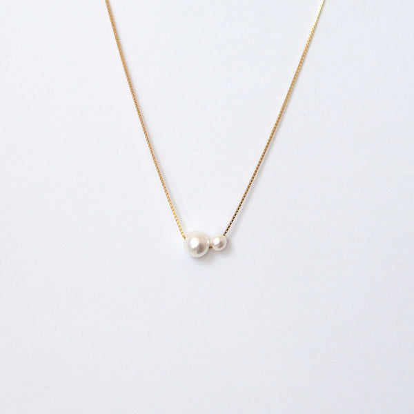 Double Pearls Necklace
