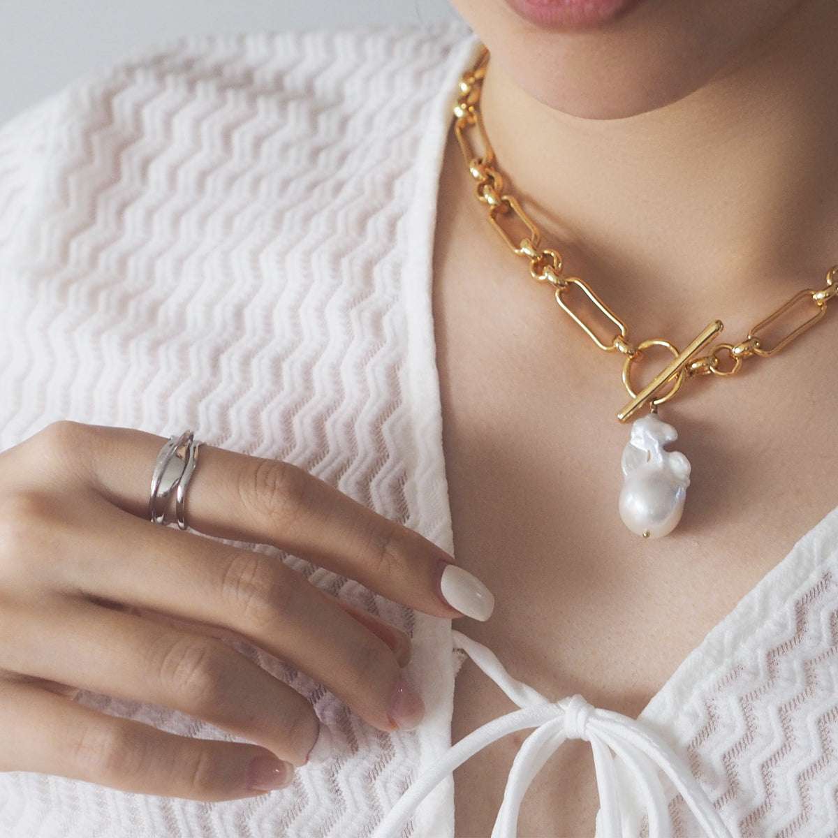 Vahn Wave Double Ring