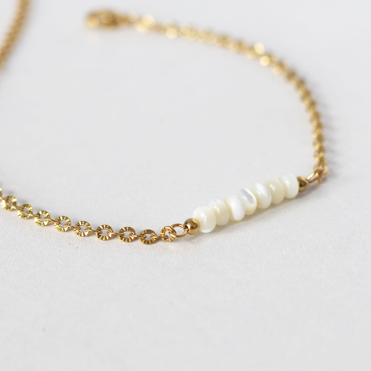 Mother-of-Pearl Bead Anklet Bracelet