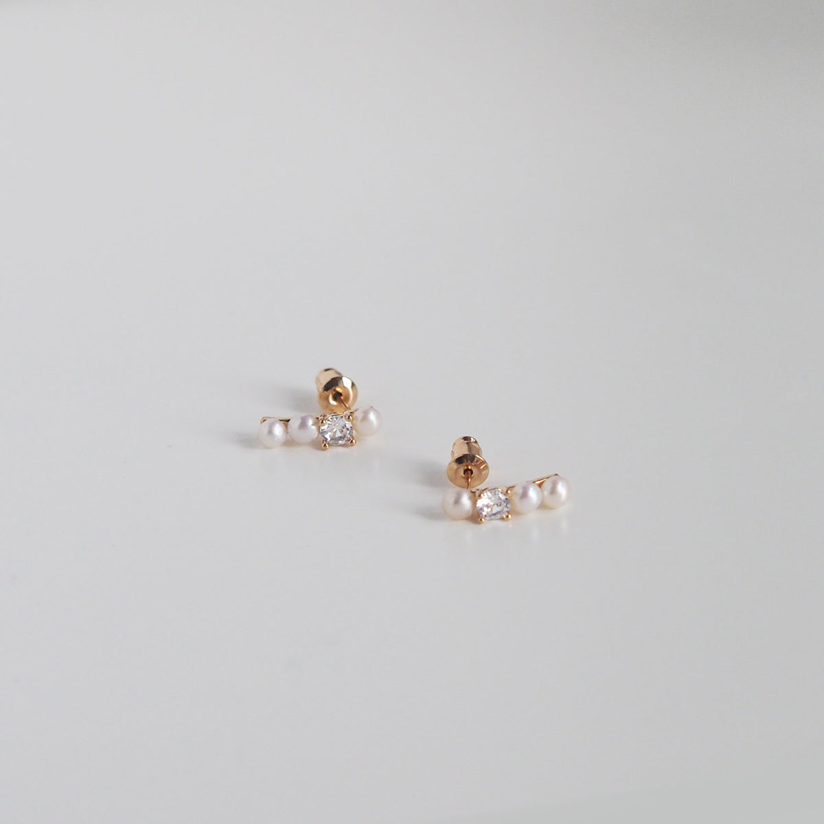 Saylor Pearls Crystal Earrings