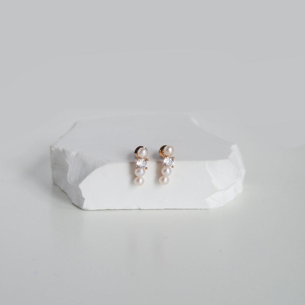 Saylor Pearls Crystal Earrings