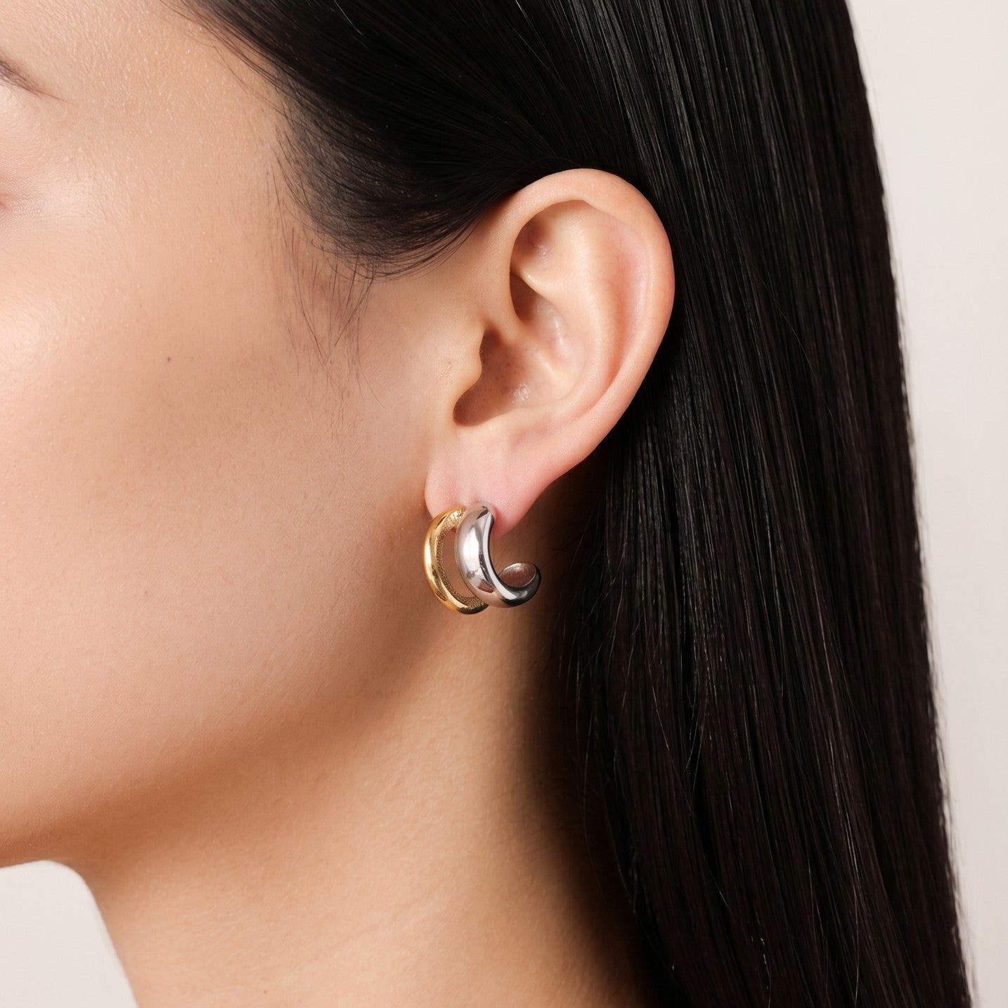 Raquel 2-Tone Hoop Earrings