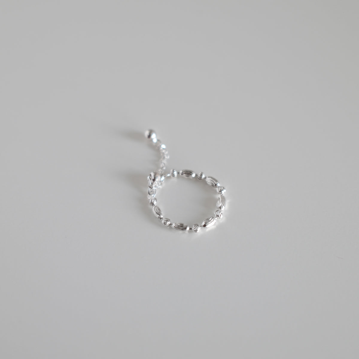 Inaya Beans Drawstring Ring
