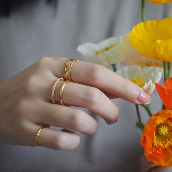 Iva Cubic Zirconia Line Ring