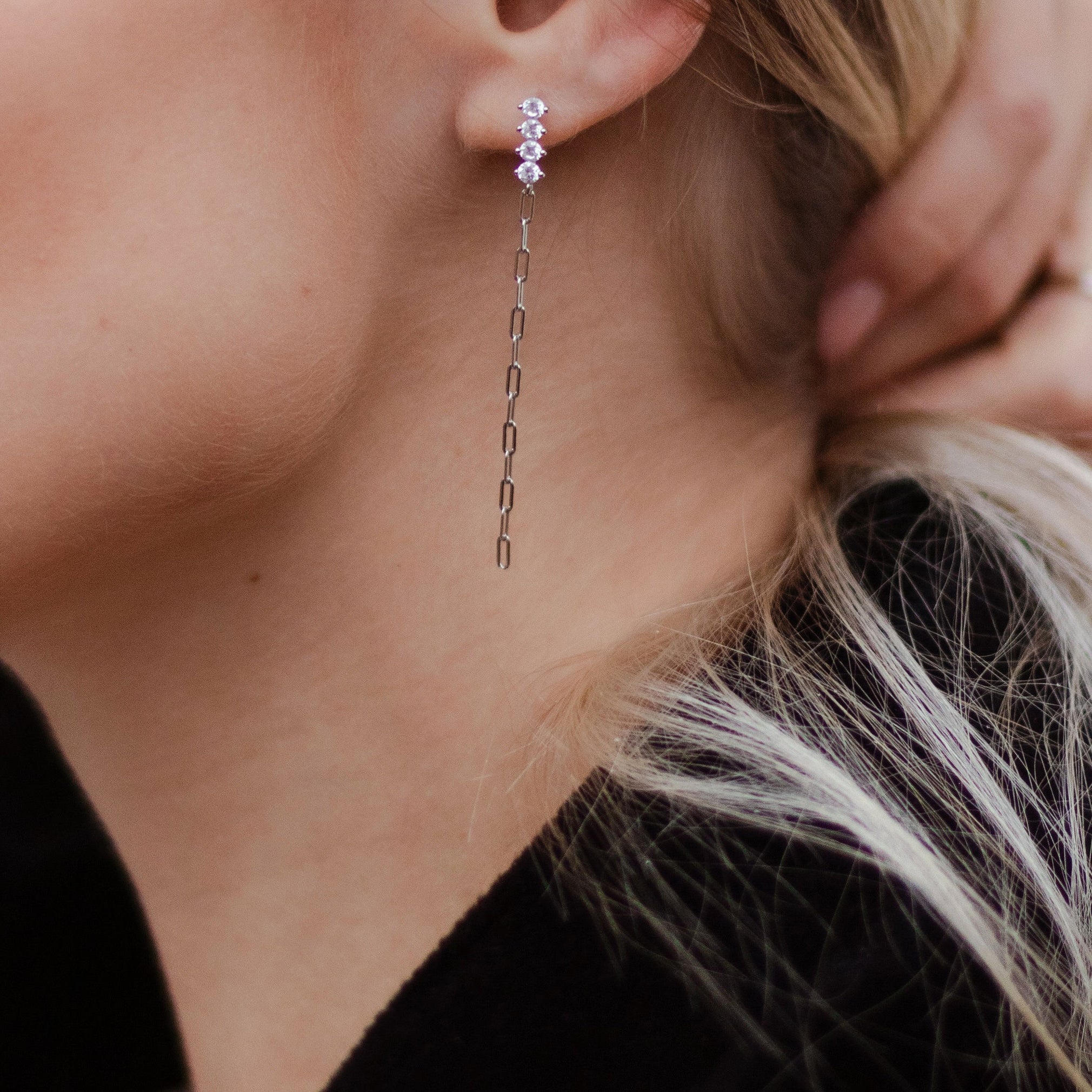 Deona Drop Link Earrings