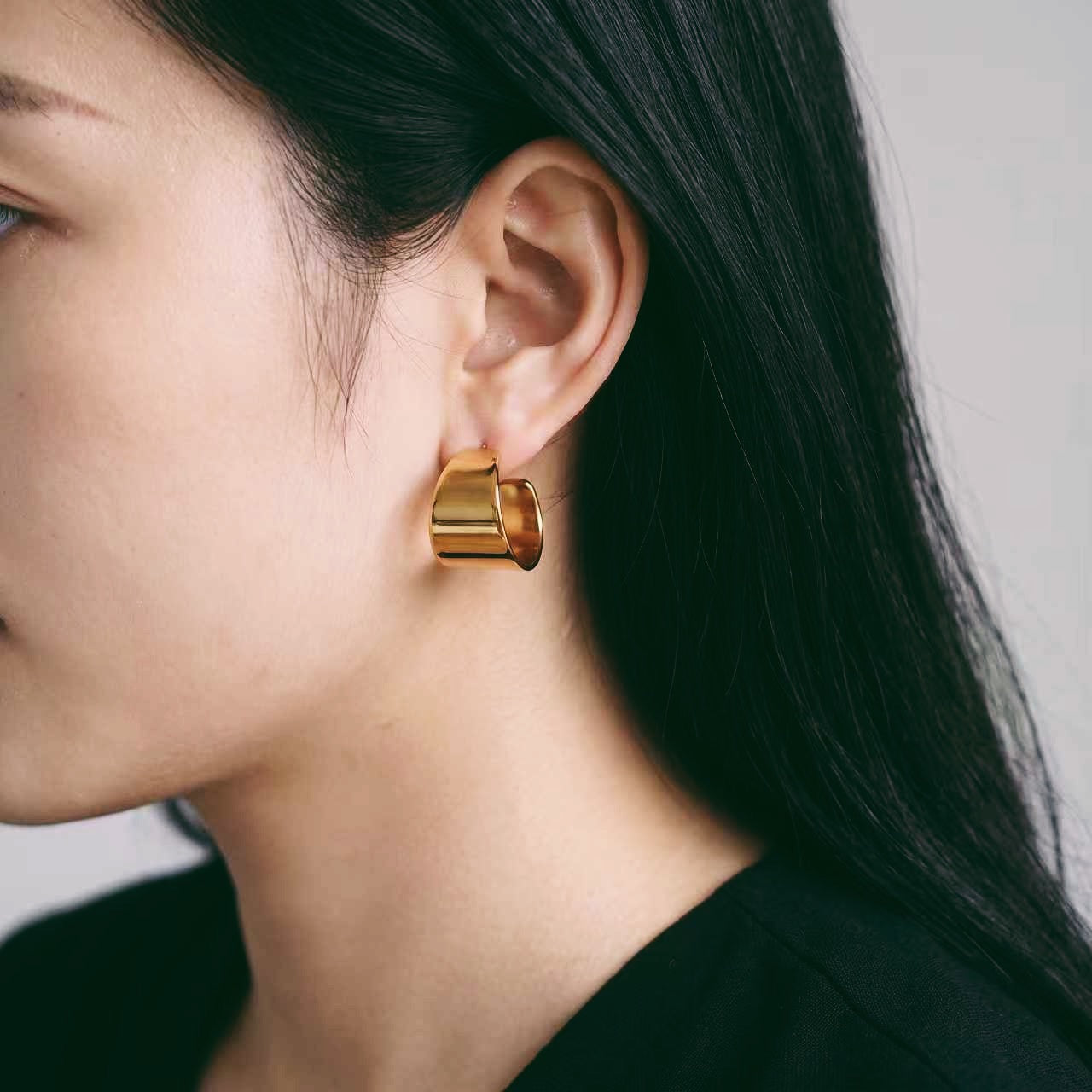 Bette Bold Flat Earrings