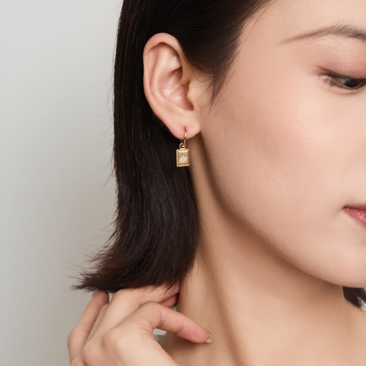 Caryl Starry Tag Earrings