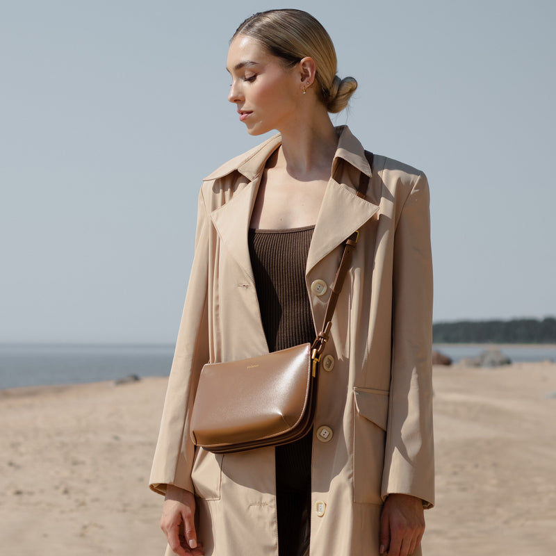 Lea Leather Shoulder Bag - Brown