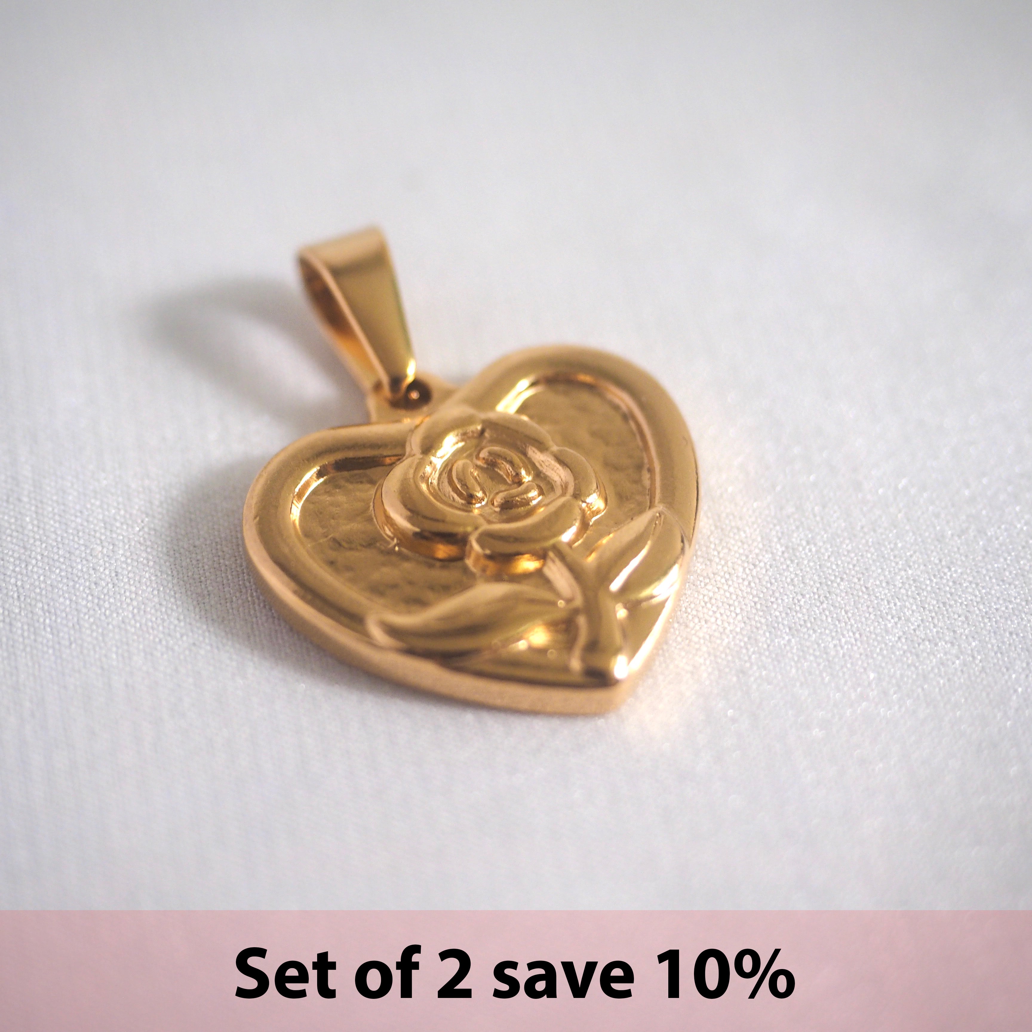 [Set of 2] Rose in Heart Pendant