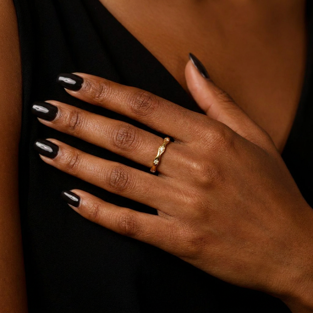 Wave Zircon Star Ring