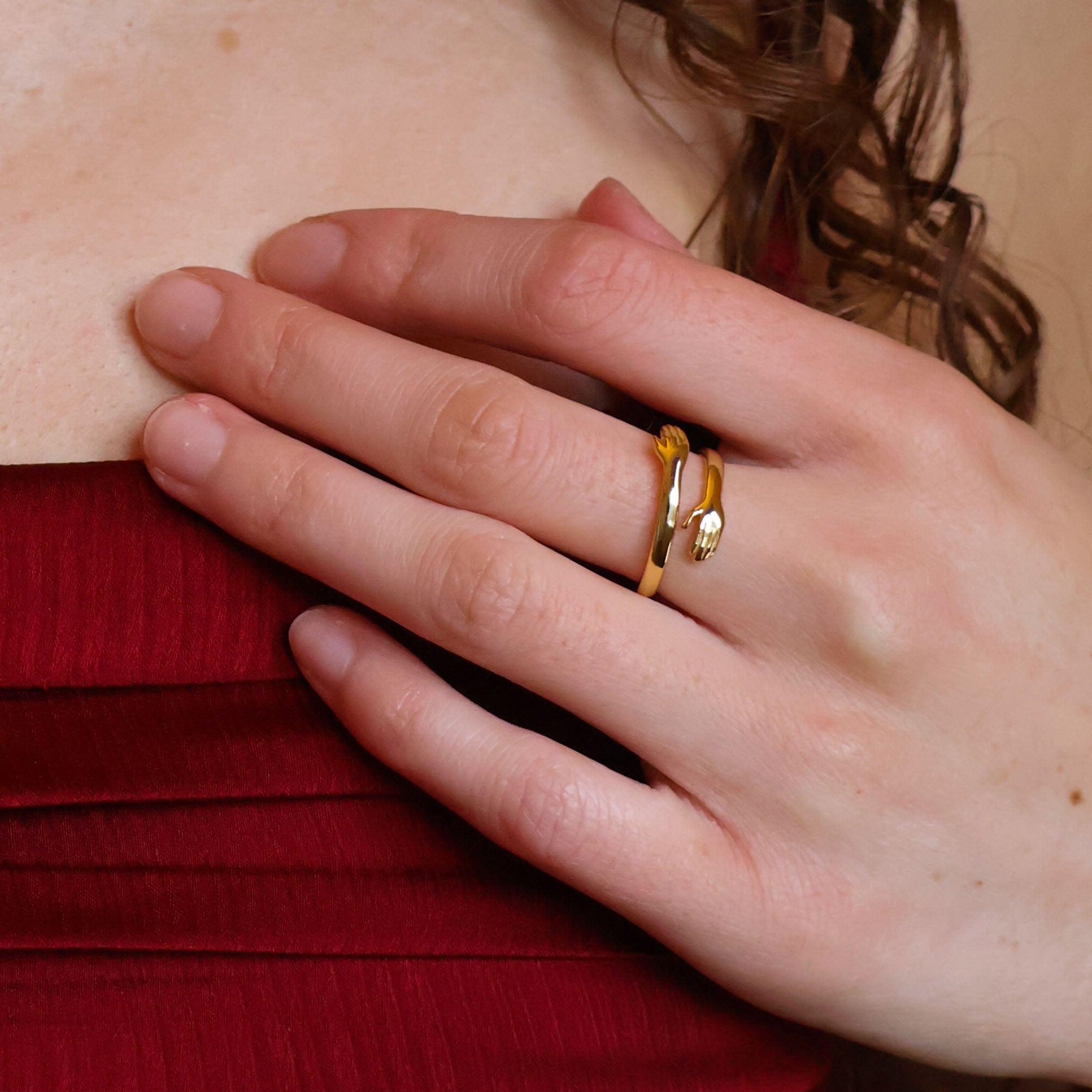 Hug Ring