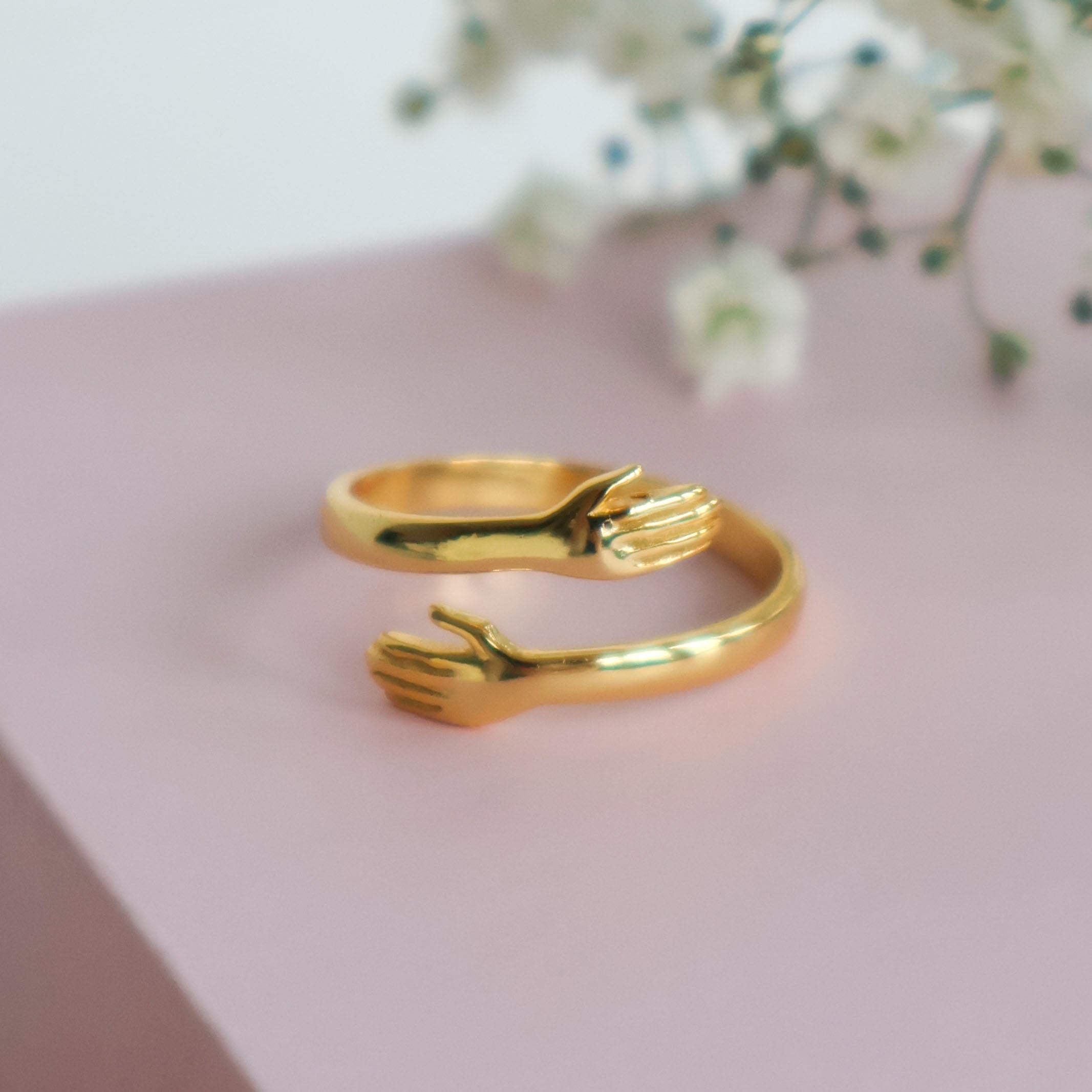 Hug Ring