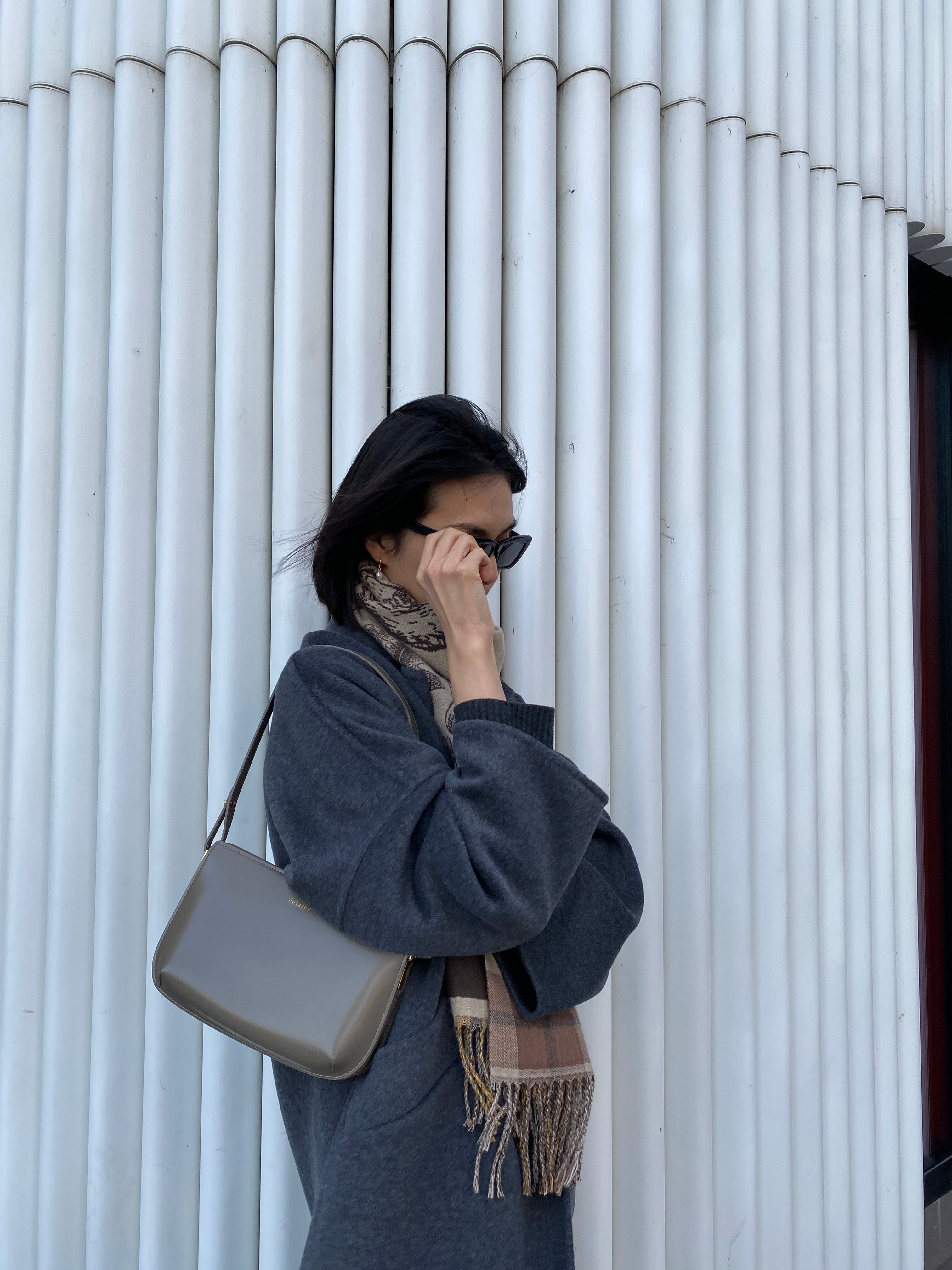 Lea Leather Shoulder Bag - Grey