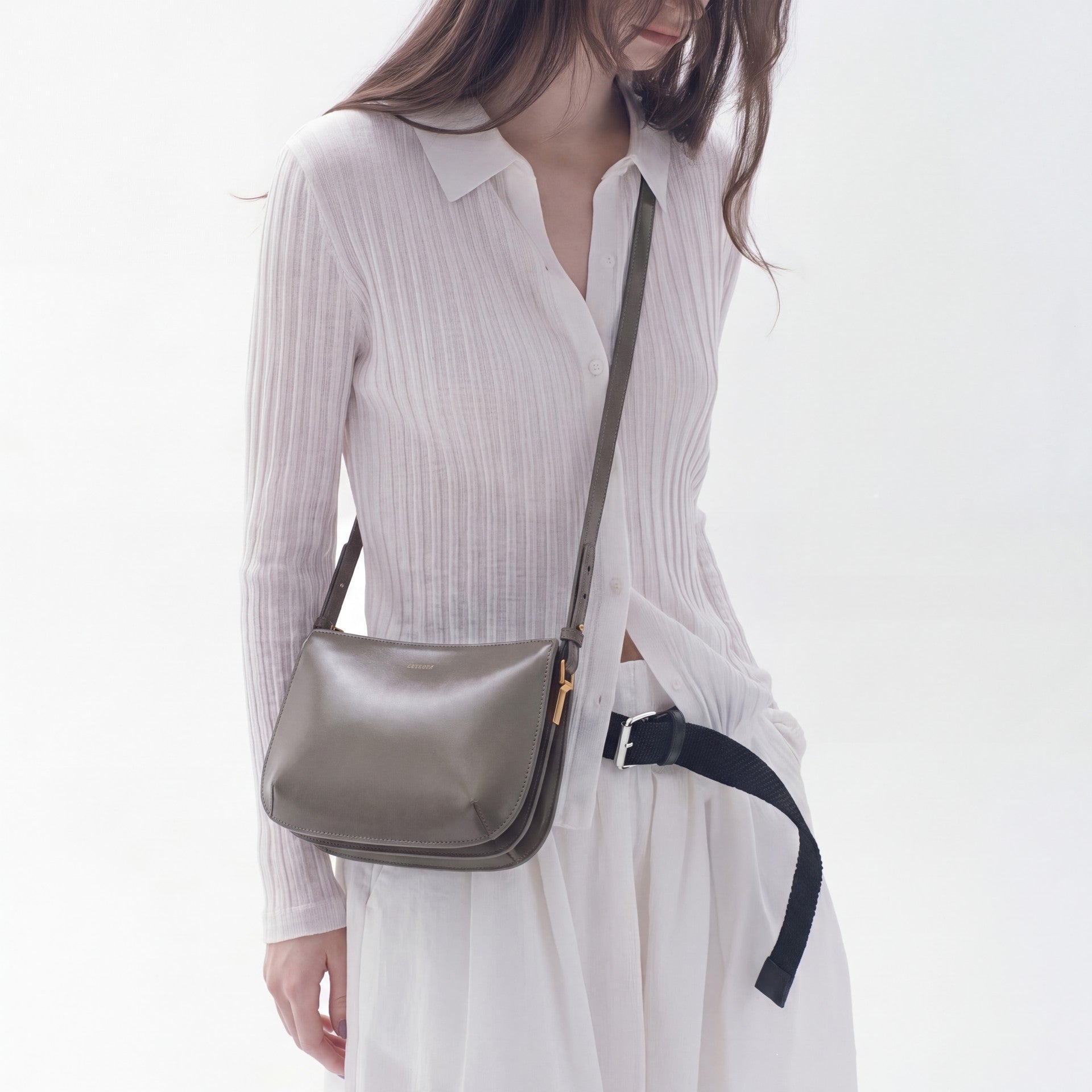 Lea Leather Shoulder Bag - Grey