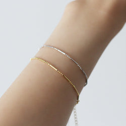 Agda Minimalist Bracelet