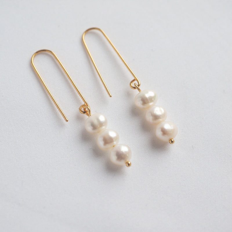 Bellamy Drop Pearls Earrings