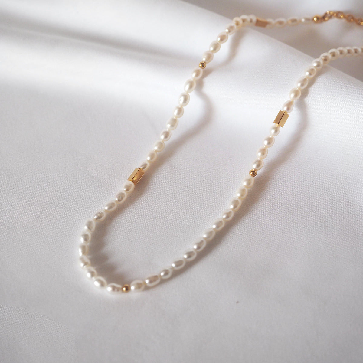 Voleta Pearls Mixed Necklace - éclater jewellery