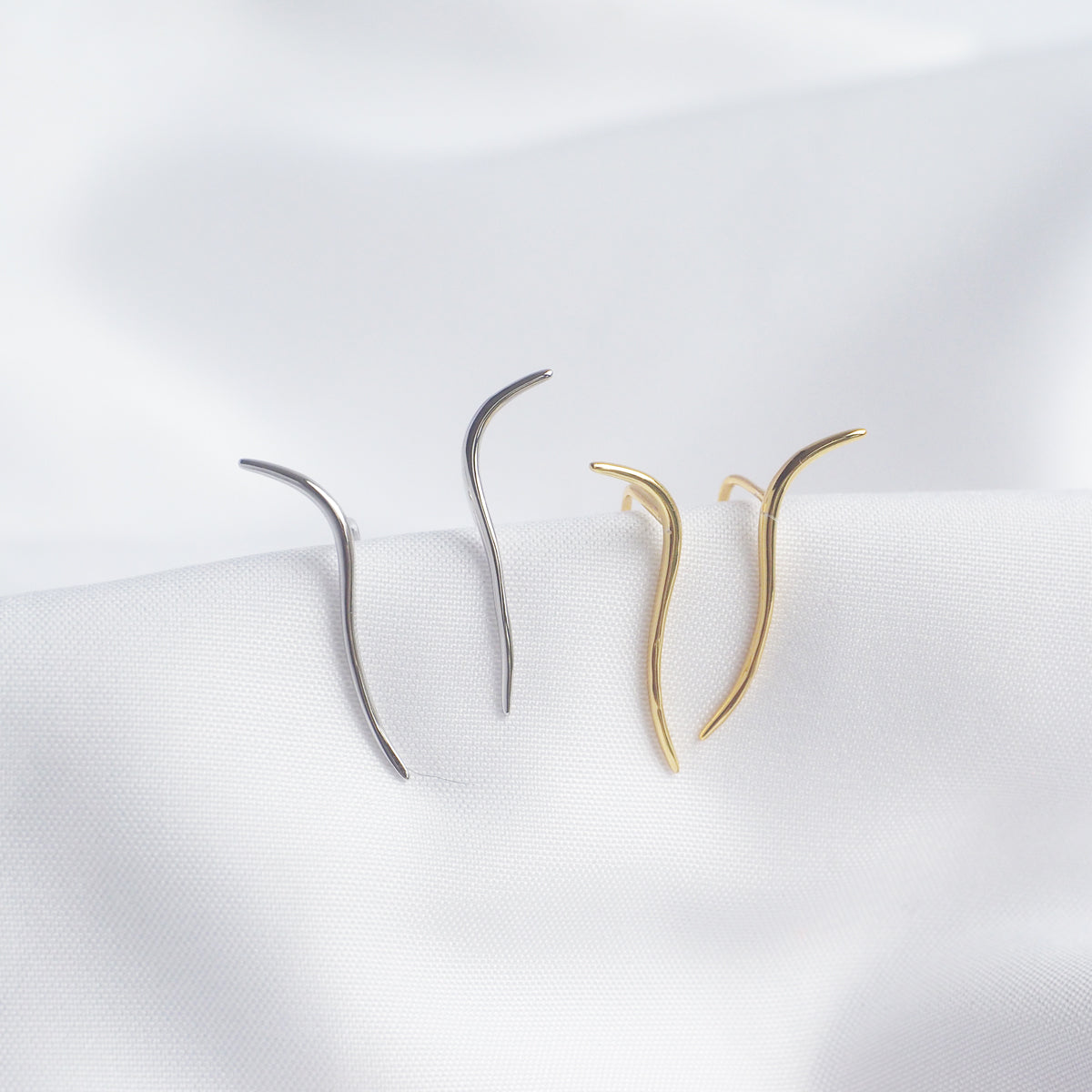 Midge Minimalist Line Earrings