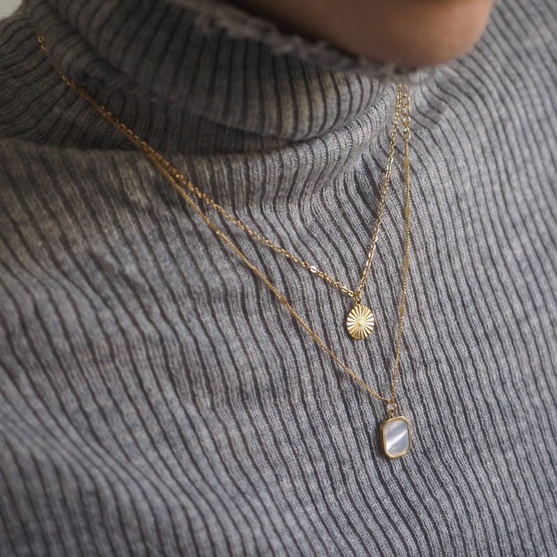 Lys Octagon Shell Necklace