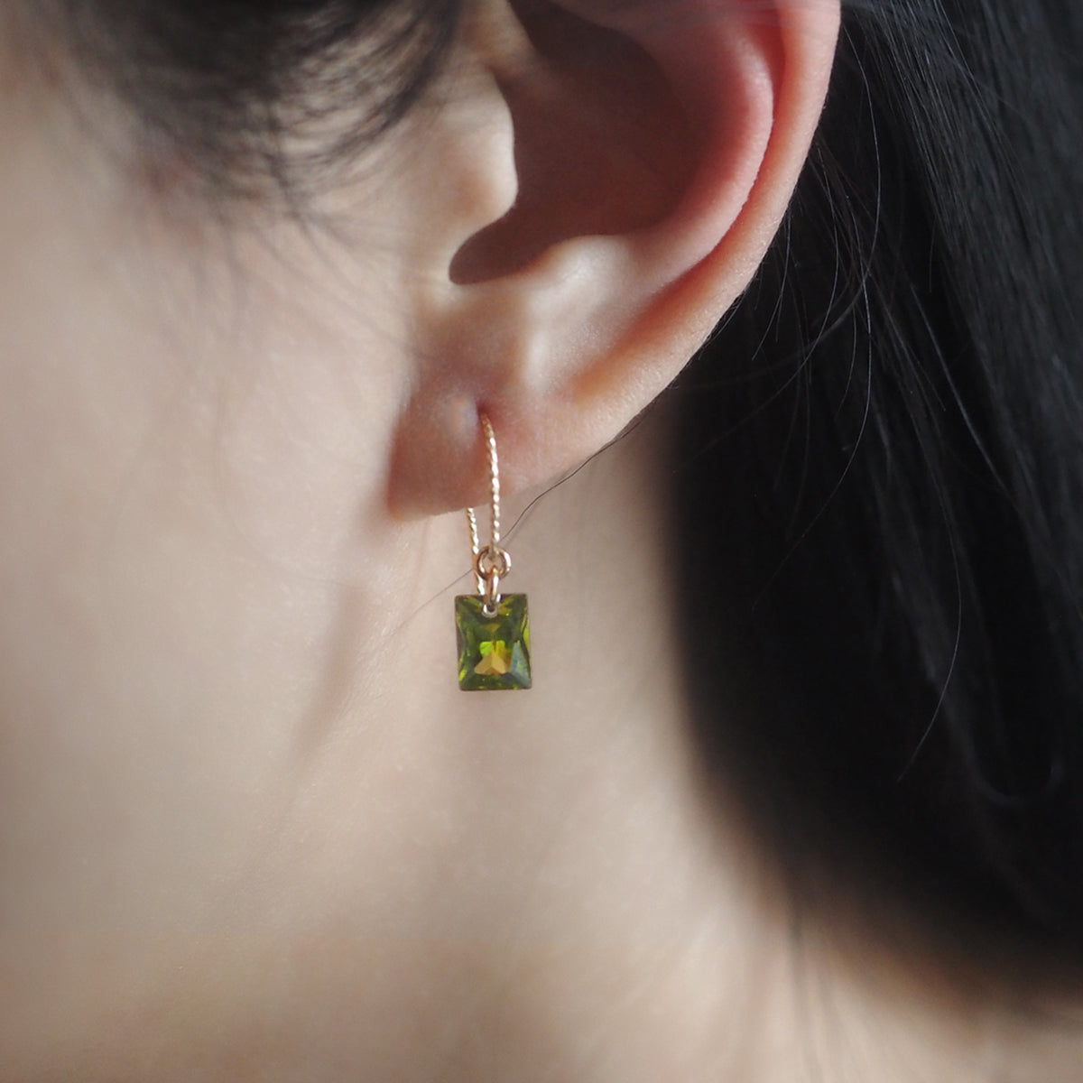 Olive Square Zircon Earrings