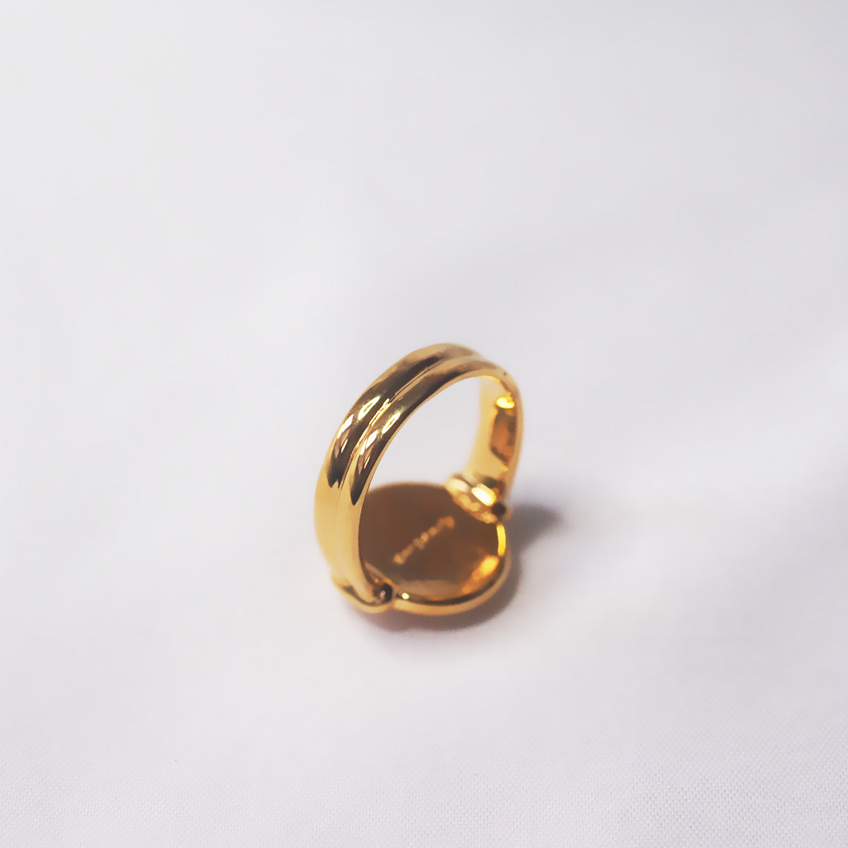 Tilda Shell Ring