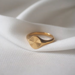 SOLAR SIGNET RING