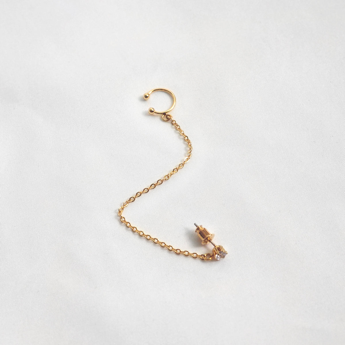 Baye Chain Ear Cuff